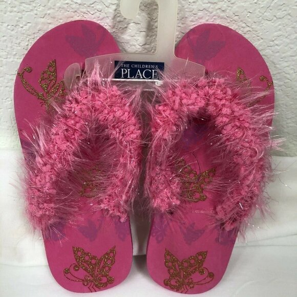 Girls Crocheted Fuzzy Flip Flops Pink Floral 2/3 - Picture 1 of 3